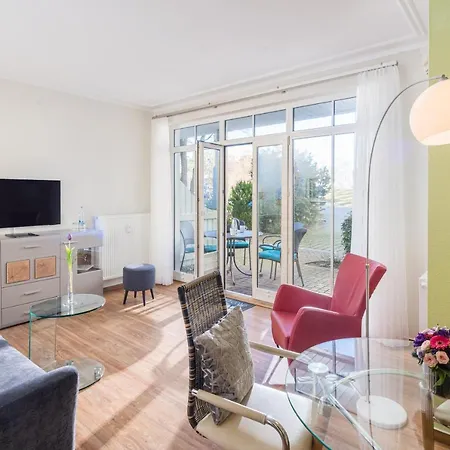 Ferienappartement Und Economyzimmer Residenz Waldkrone Ostseebad Kühlungsborn Exterior foto