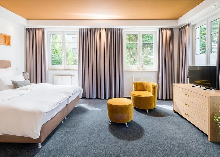 Ferienappartement und Economyzimmer Residenz Waldkrone