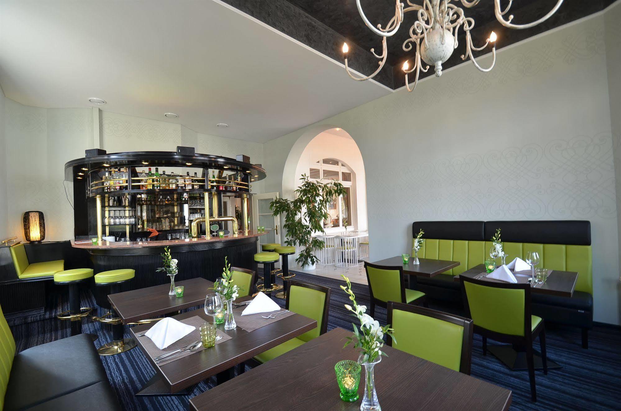 Und Economyzimmer Residenz Waldkrone *