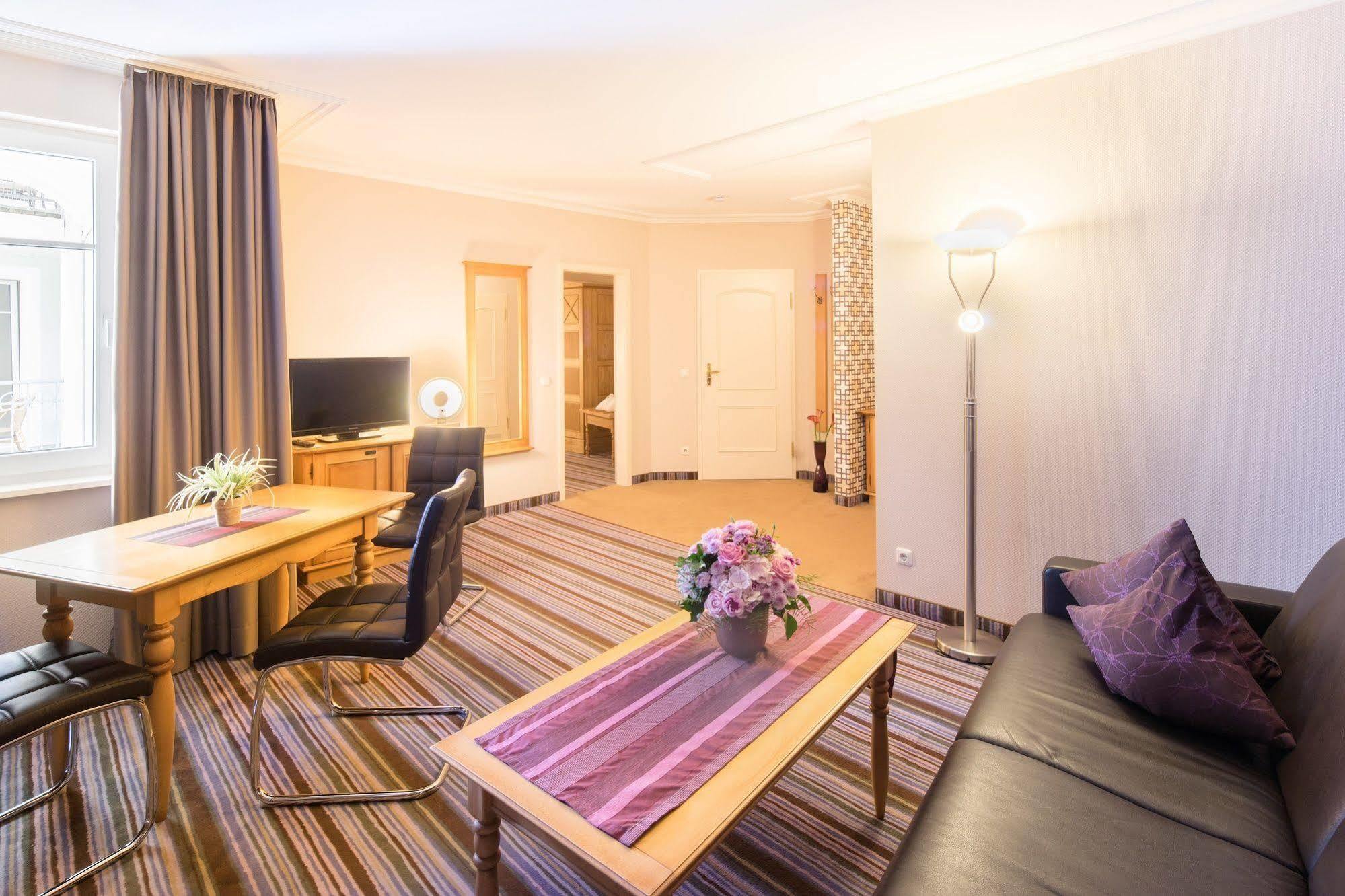 Und Economyzimmer Residenz Waldkrone