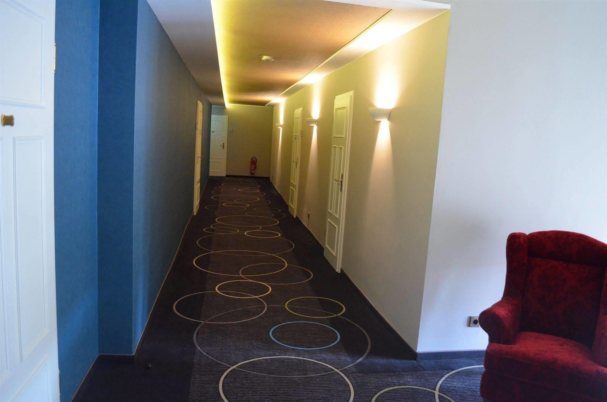 Und Economyzimmer Residenz Waldkrone Appartement
